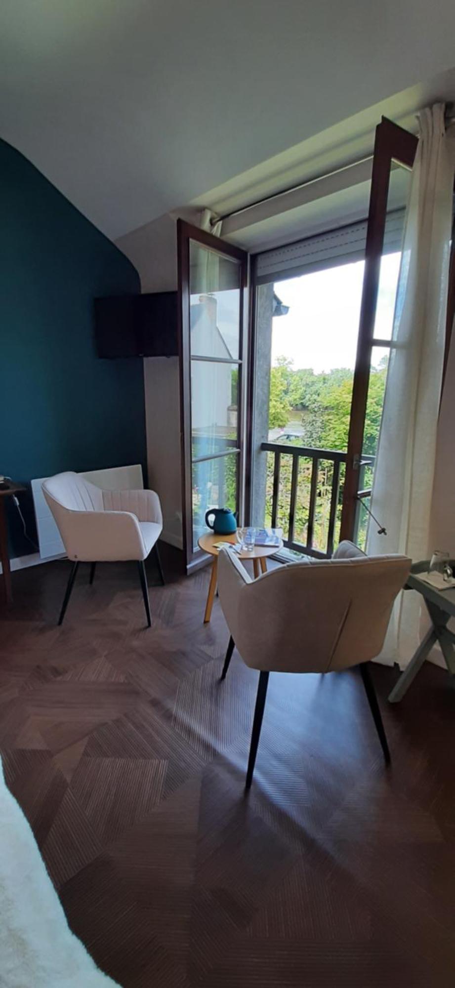 Les Balcons Sur La Loire Acomodação com café da manhã Chalonnes-sur-Loire Exterior foto