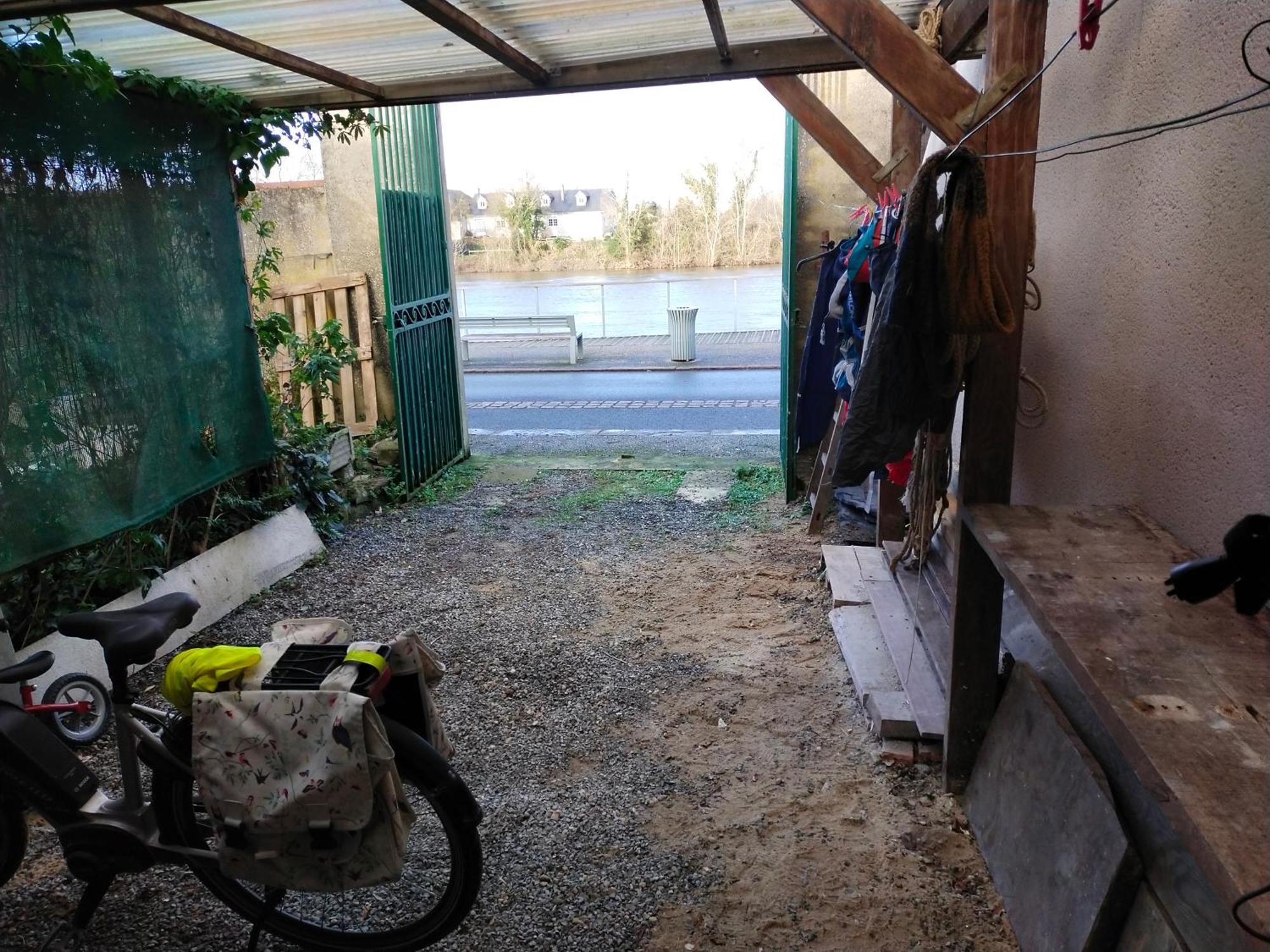 Les Balcons Sur La Loire Acomodação com café da manhã Chalonnes-sur-Loire Exterior foto