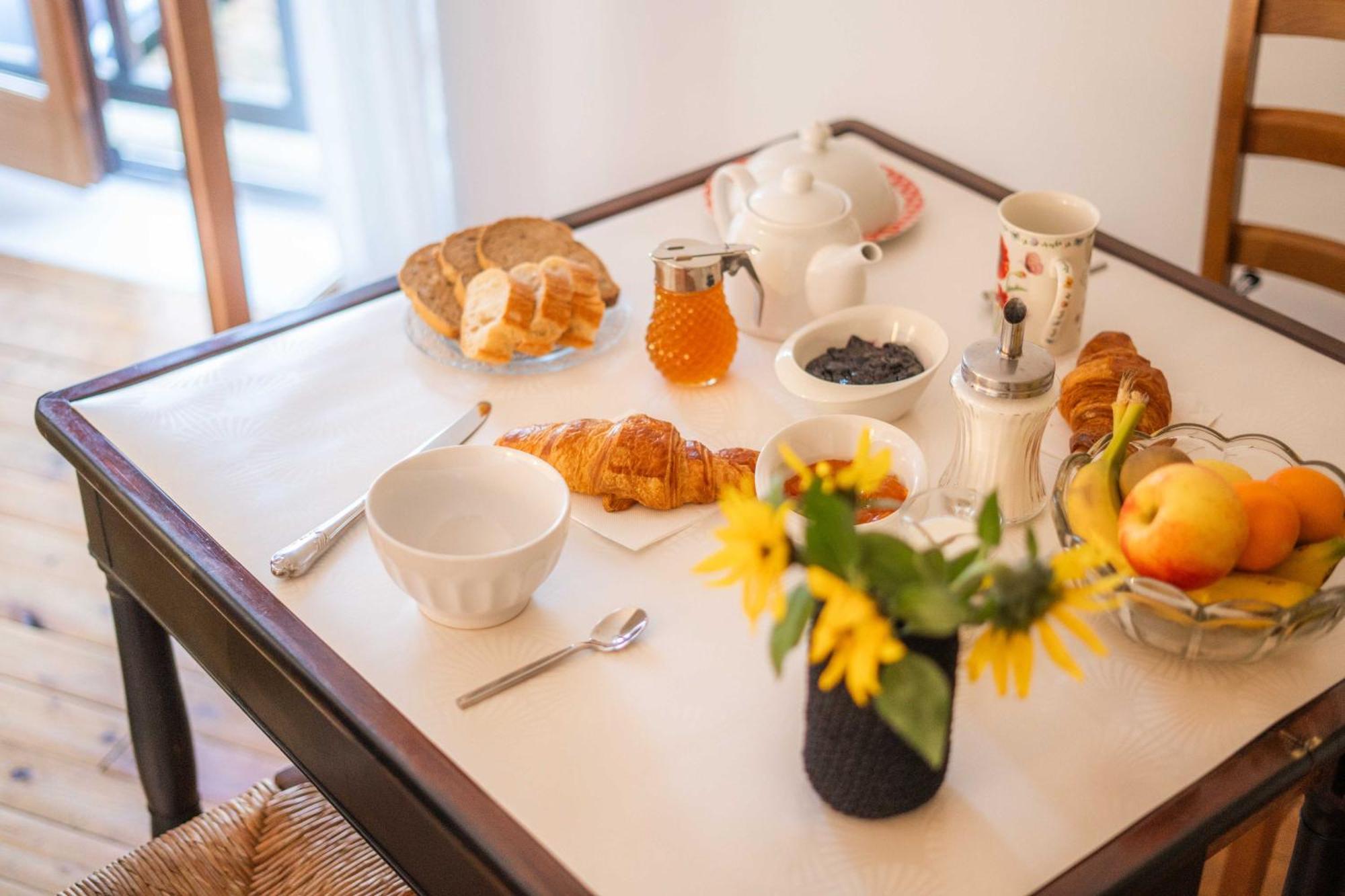 Les Balcons Sur La Loire Acomodação com café da manhã Chalonnes-sur-Loire Quarto foto